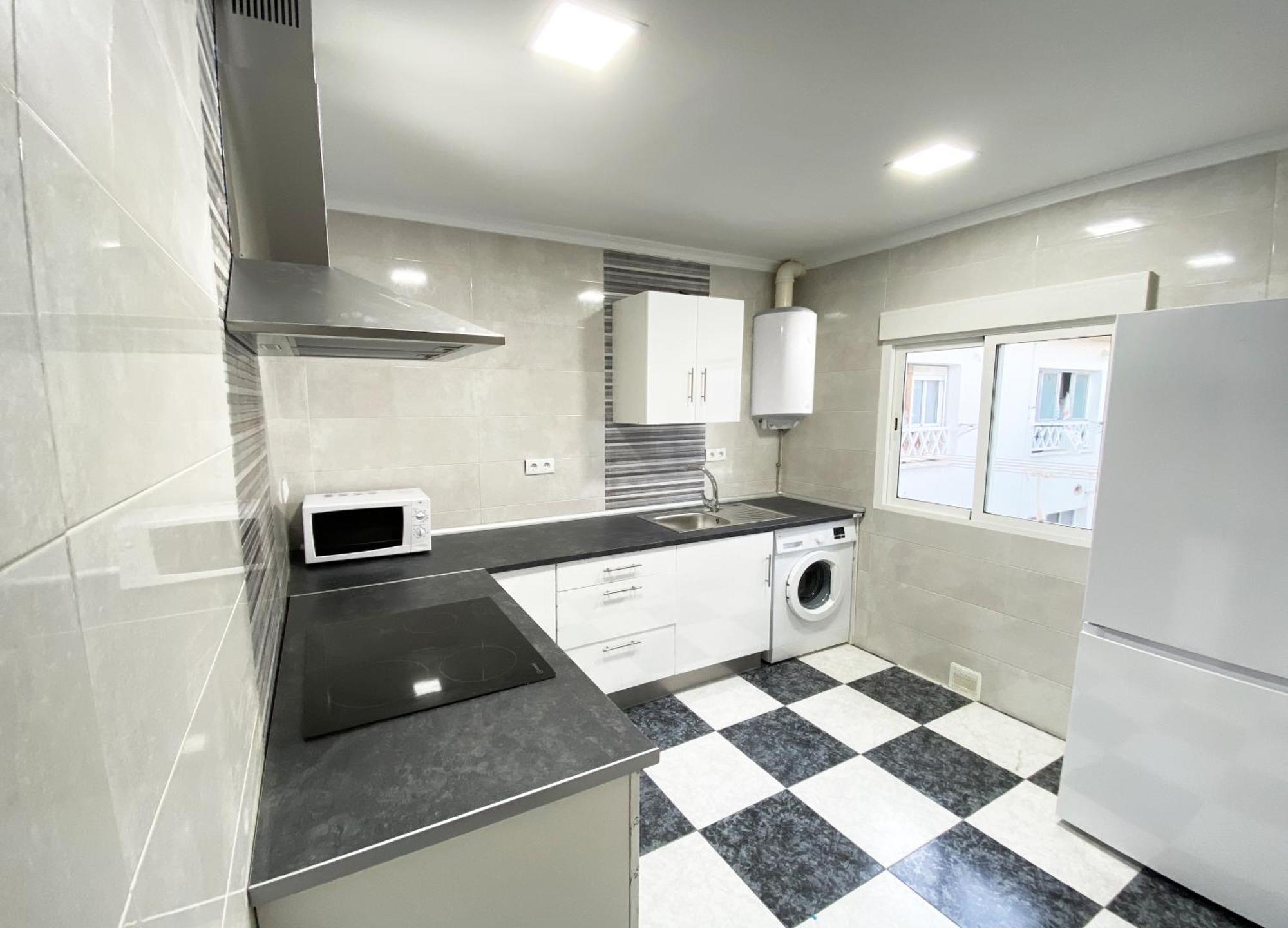 Apartamento Martinez Campos - Playa La Caleta *